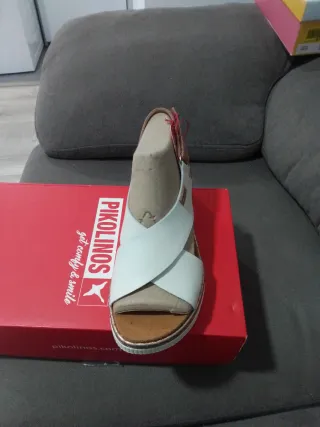 Sandalias Pikolinos Mujer Blancas y Marrones