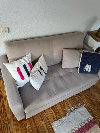 Sofá cama beige 2 plazas