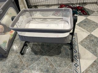 Cuna para casa, tiene su uso pero está como nueva
