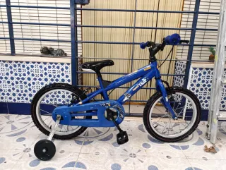 Bicicleta infantil azul