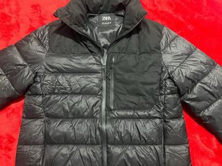 Cazadora Zara Plumas Talla L
Sin uso 