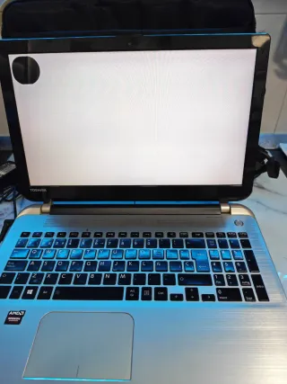 Portátil Toshiba Satellite S50-B-14Z