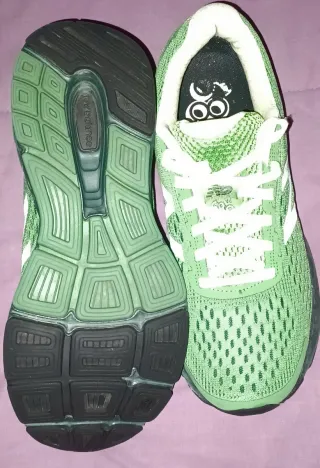 Zapatillas New Balance 680V6 Verde