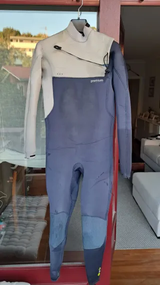 Neopreno Premium Wetsuits Talla 16,
4,5mm/3,5mm