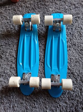 2 monopattini Decathlon blu
