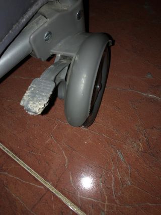 Cuna de viaje plegable