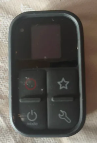 GoPro Hero 7 Silver + Mando y Accesorios