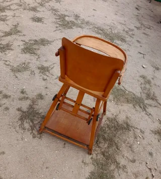 Trona madera vintage infantil