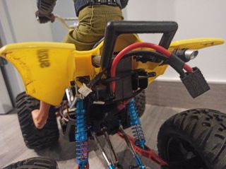 Quad RC Suzuki 1/8