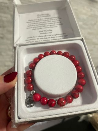 Pulsera Howlita Roja Acero Inoxidable