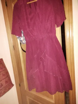 Vestido burdeos gasa