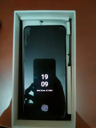 Telefono cellulare Oppo A78 5G 128 GB 8 GB RAM nero/grigio