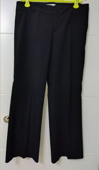 Pantalón de vestir Zara Basic negro