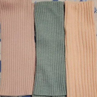 Scaldamuscoli a costine rosa e verde acqua