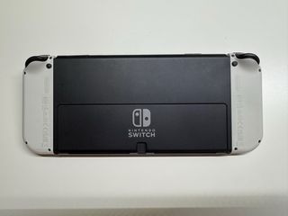 Nintendo Switch OLED White + Giochi