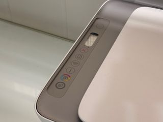 Impresora HP DeskJet 2820e