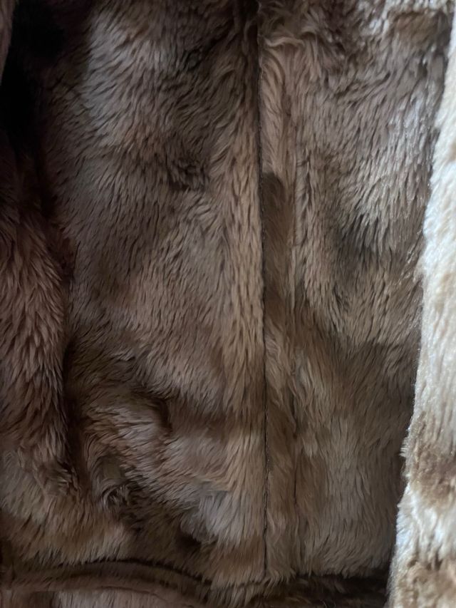 Chaqueta Cortefiel flores sintética