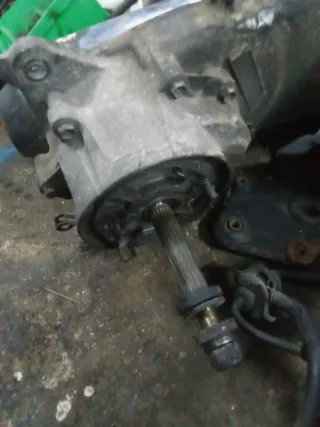 Eje transmisión y engranajes Suzuki Burgman 125
