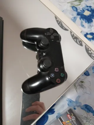 Mando PS4 (PlayStation 4) - No funciona joystic iz