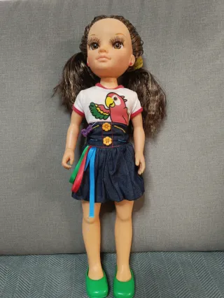 Muñeca Nancy con vestido