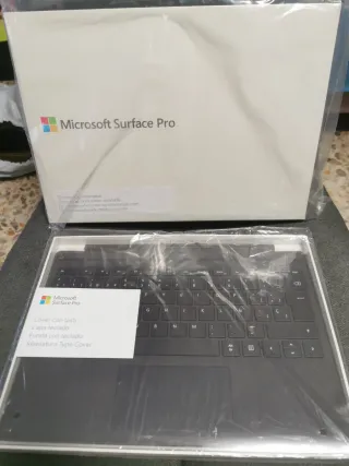 Microsoft Surface Pro 5 + Teclado type cover negro