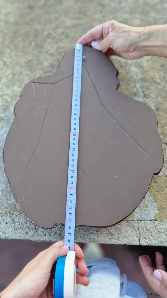 Virgen con Niño en Resina pintada a mano