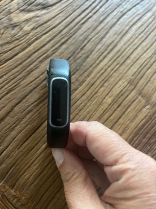 Pulsera Actividad Garmin Vivosmart 4 S/M Negra