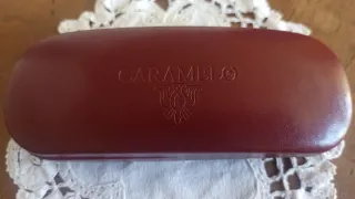 Funda de gafas rígida Caramelo 