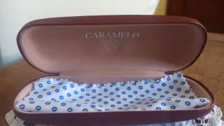 Funda de gafas rígida Caramelo 