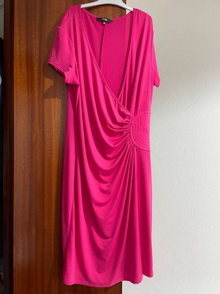 Vestido fucsia cruzado talla L