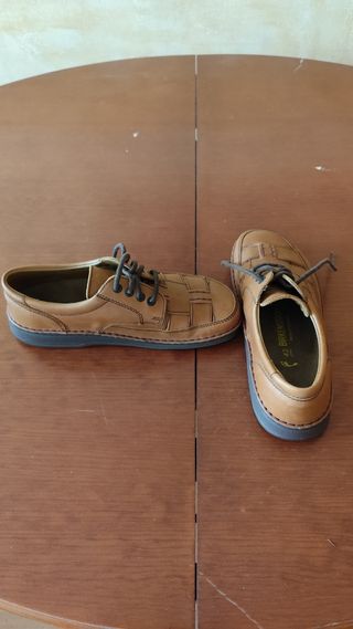 Zapatos Birkenstock Bodega Cuero Marrón Talla 42