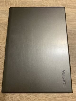 Portátil Toshiba Z30