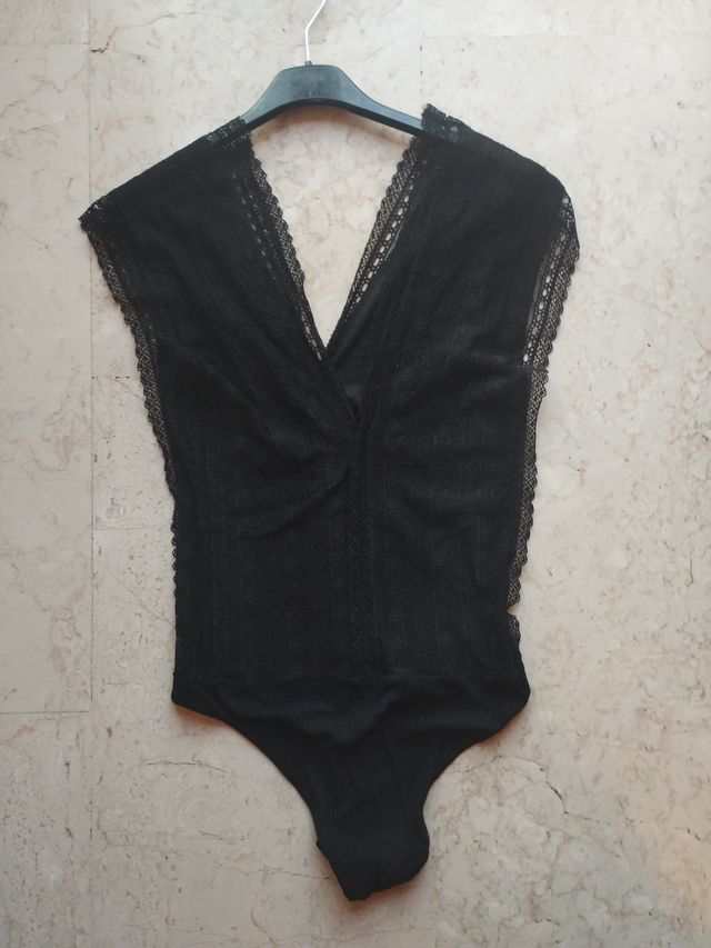 Body negro encaje