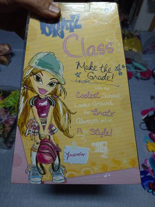 Bratz Yasmin Class Muñeca con Ropa Gym
