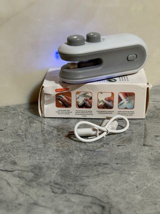 Sigillatrice Ricaricabile con Taglierino