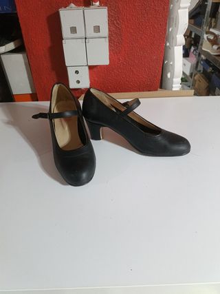 Zapatos Flamenco Tacón Talla 38