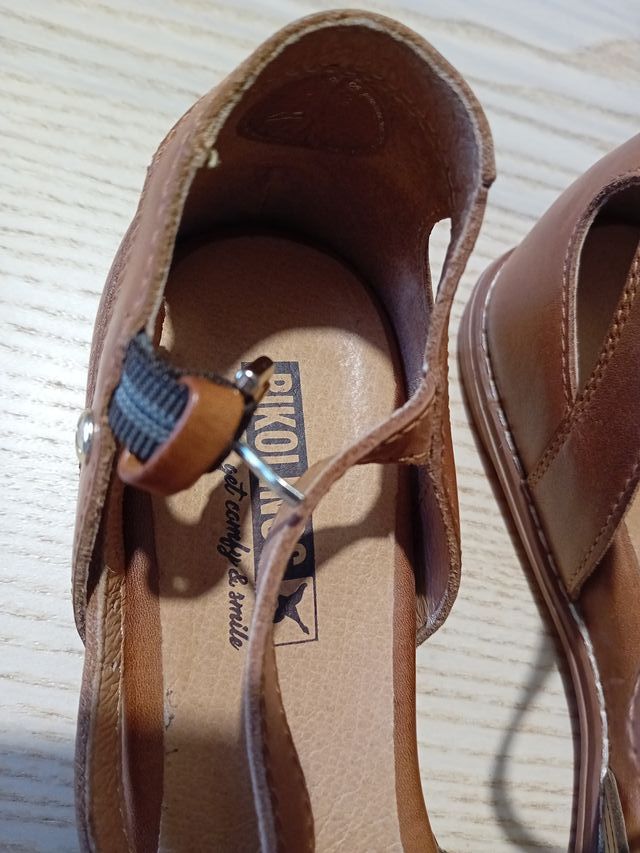 Sandalias Pikolinos Marrones