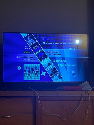 Nintendo Wii Mini + Juego La Voz 2