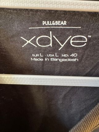 Camiseta Pull&Bear Negra Corazón XDYE Talla L