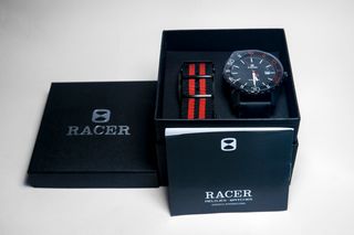 Reloj Racer Negro y Rojo Nuevo