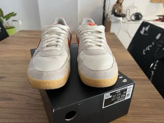 Nike Field General 