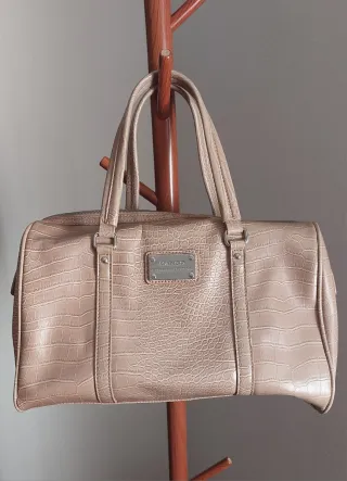 Bolso de mano Mango beige efecto piel