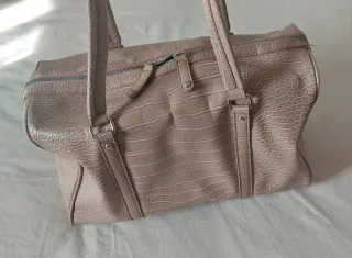 Bolso de mano Mango beige efecto piel
