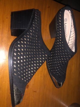 Zapatos LA MODA Talla 38 Negro/Dorado