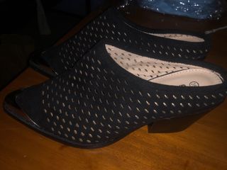 Zapatos LA MODA Talla 38 Negro/Dorado