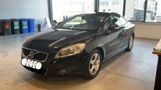 Volvo C70 2010