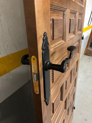 Puerta Castellana Madera Maciza