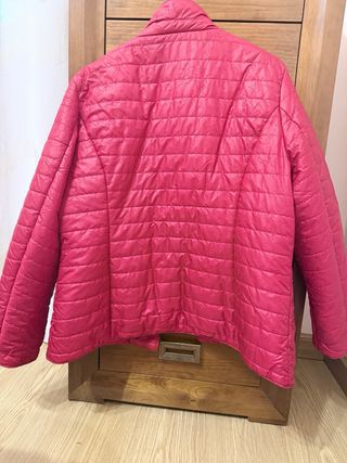 Chaqueta acolchada roja Ellen Roe