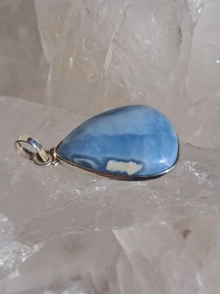 Colgante de Ópalo Azul Owyhee en Plata de Ley