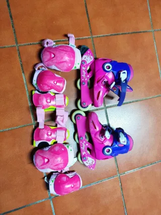 Patines y protecciones niña rosas